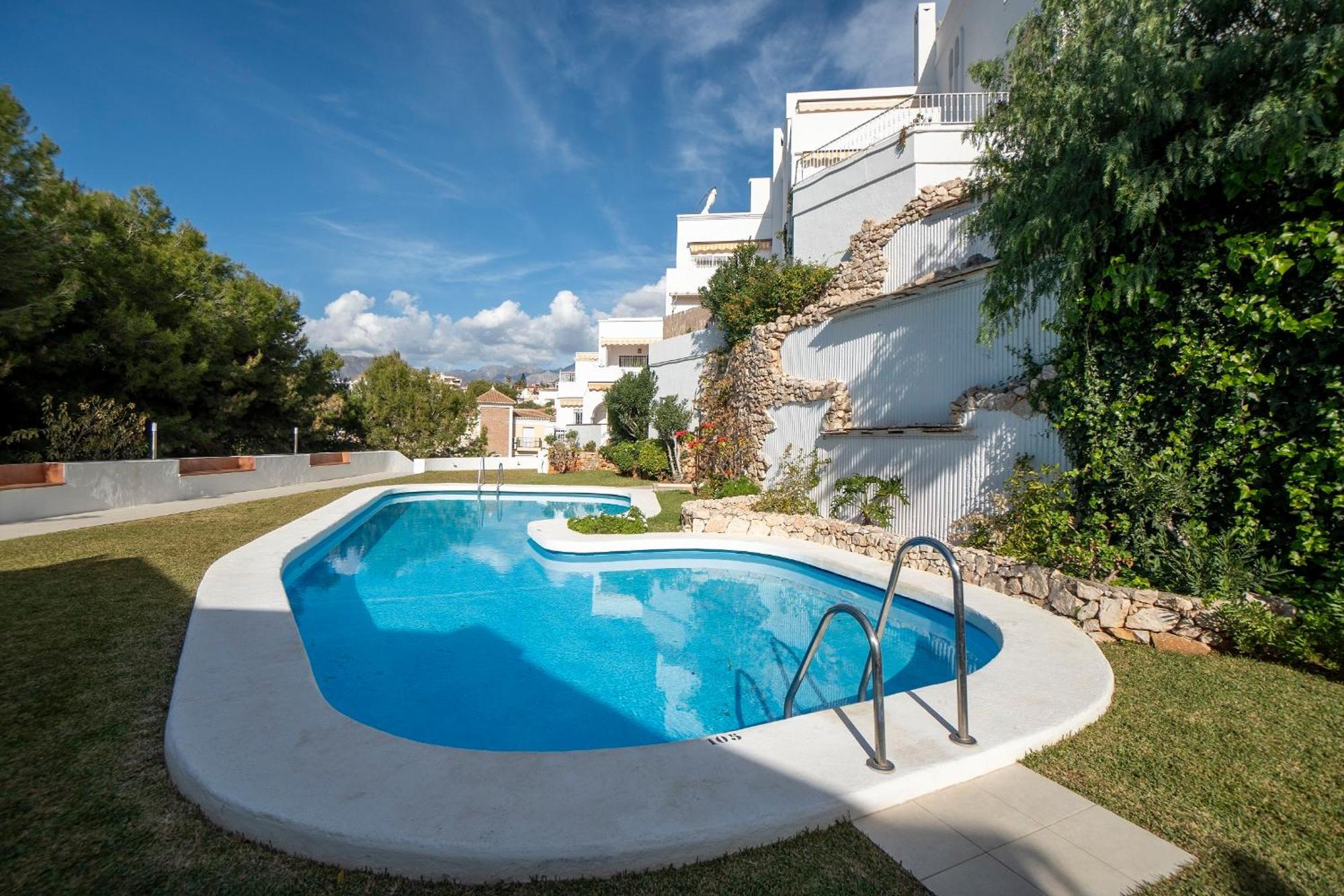 Residensol 13 Menyber Apartment Nerja Exterior foto