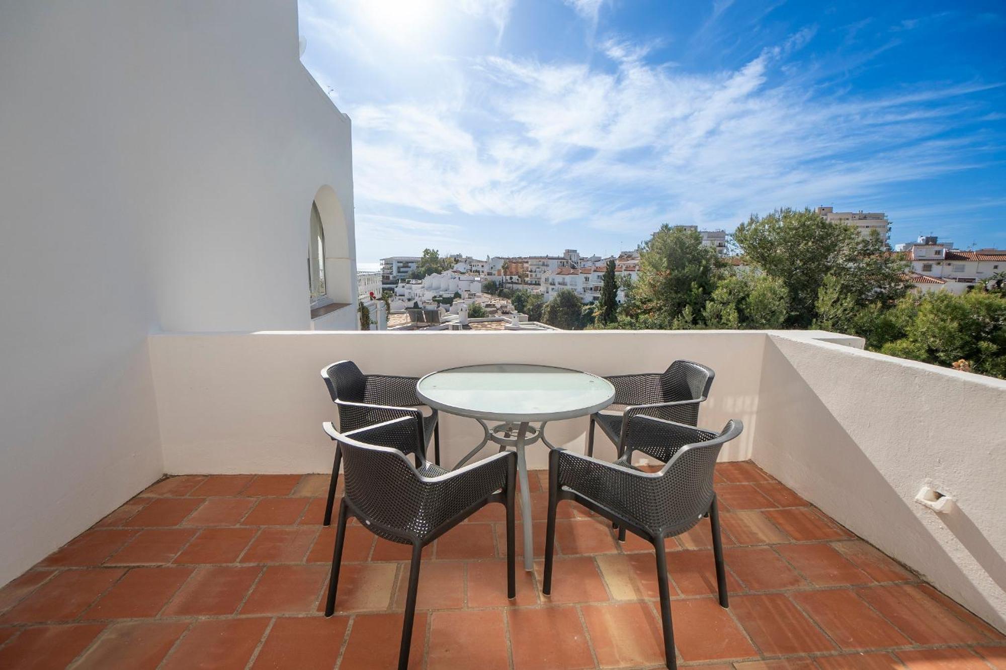 Residensol 13 Menyber Apartment Nerja Exterior foto