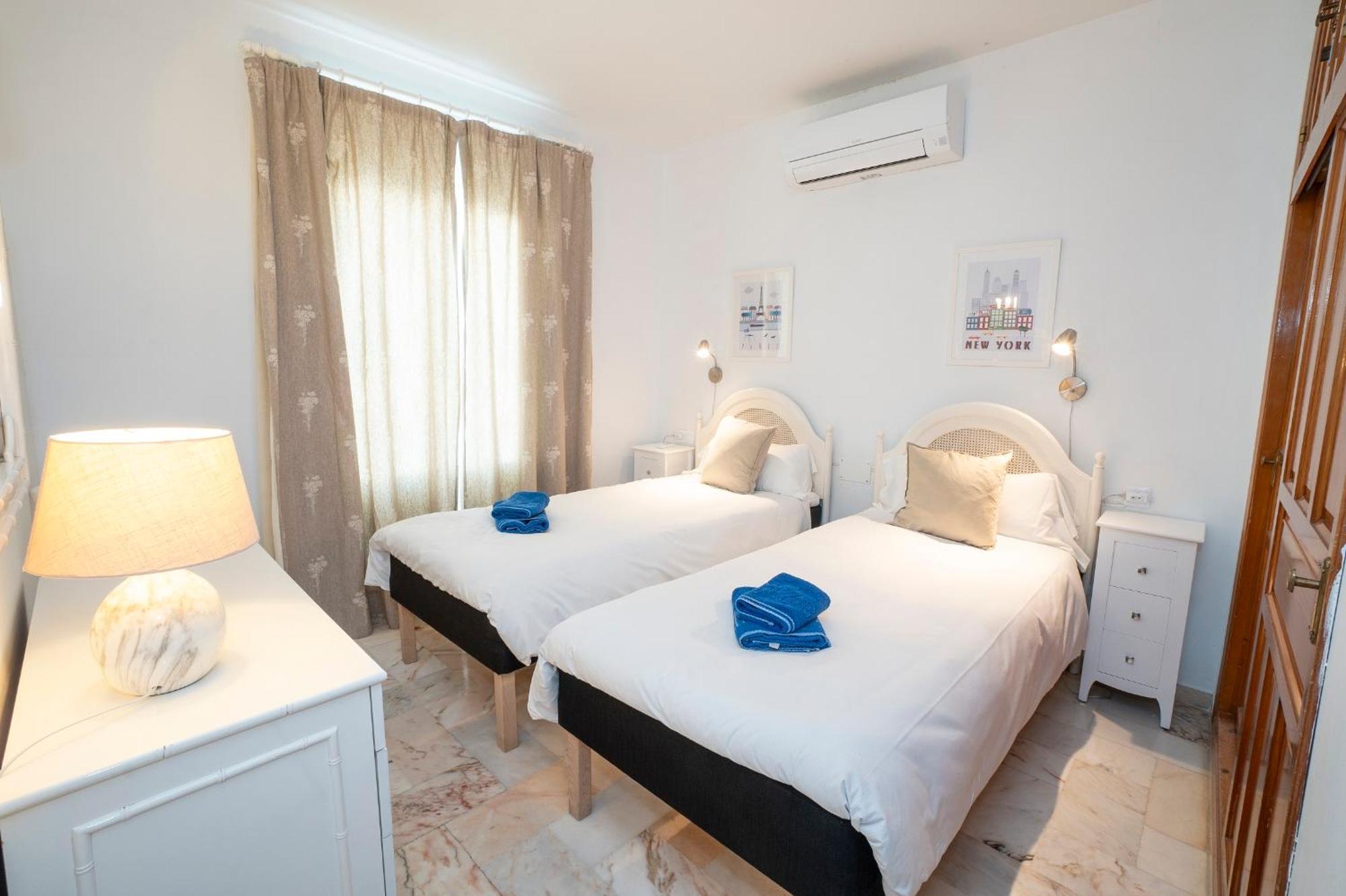 Residensol 13 Menyber Apartment Nerja Exterior foto